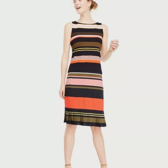 NWT Ann Taylor Fluted Hem Striped Skirt 6P Multico - Picture 3 of 11